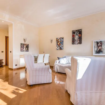 Daire Lady Esmeralda Roma