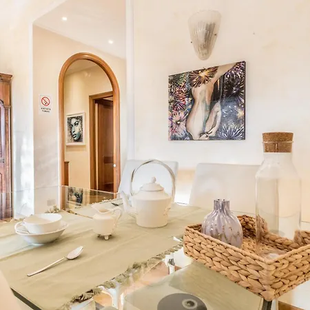 Lady Esmeralda * Roma