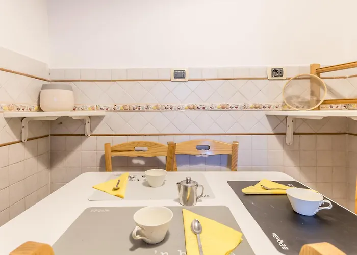 Lady Esmeralda Апартаменты *